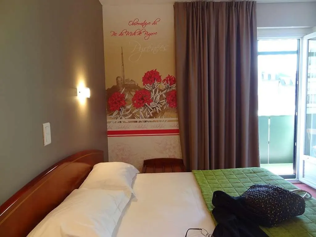 Cit'Hotel De La Marne Tarbes Hotel