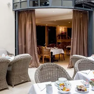 Hotel Chateaubriand Paris