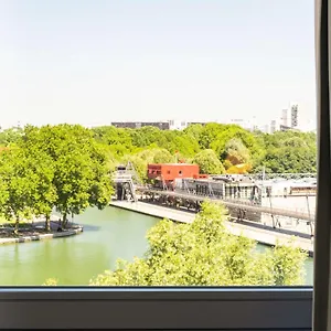 Hotel Ibis La Cite Des Sciences 19eme Paris