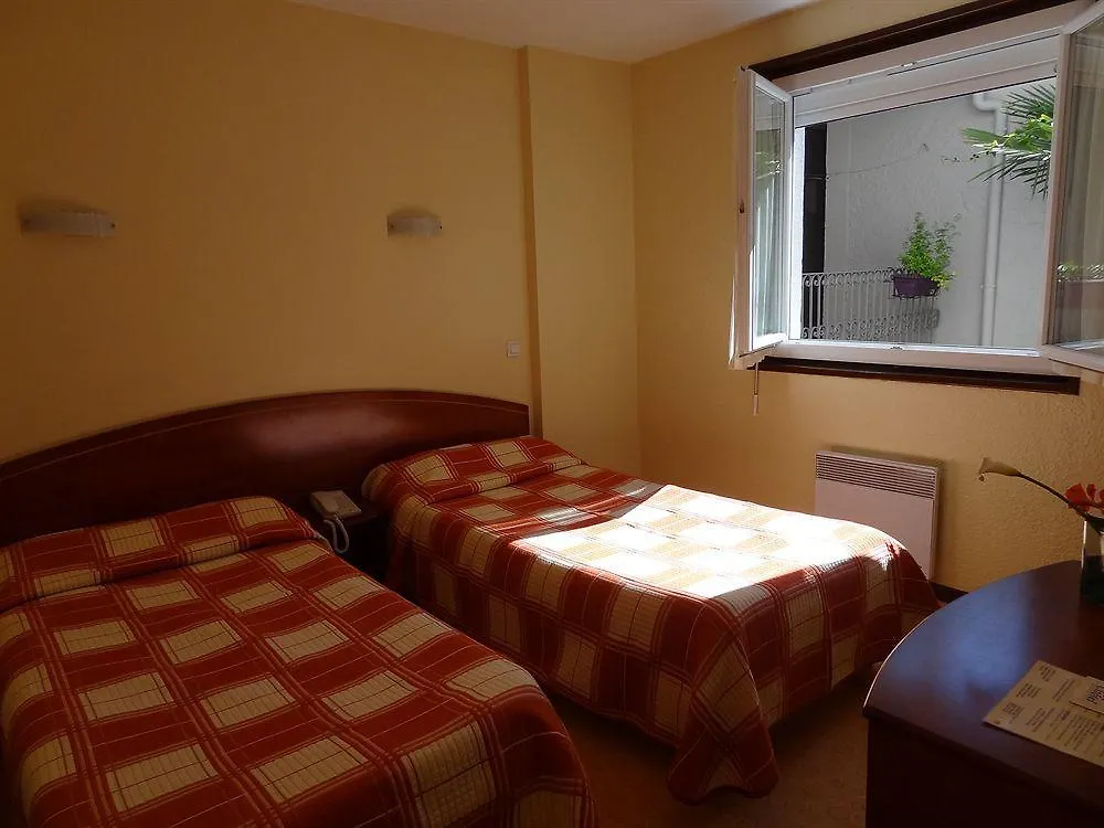 Hotel Cit'Hotel de la Marne Tarbes