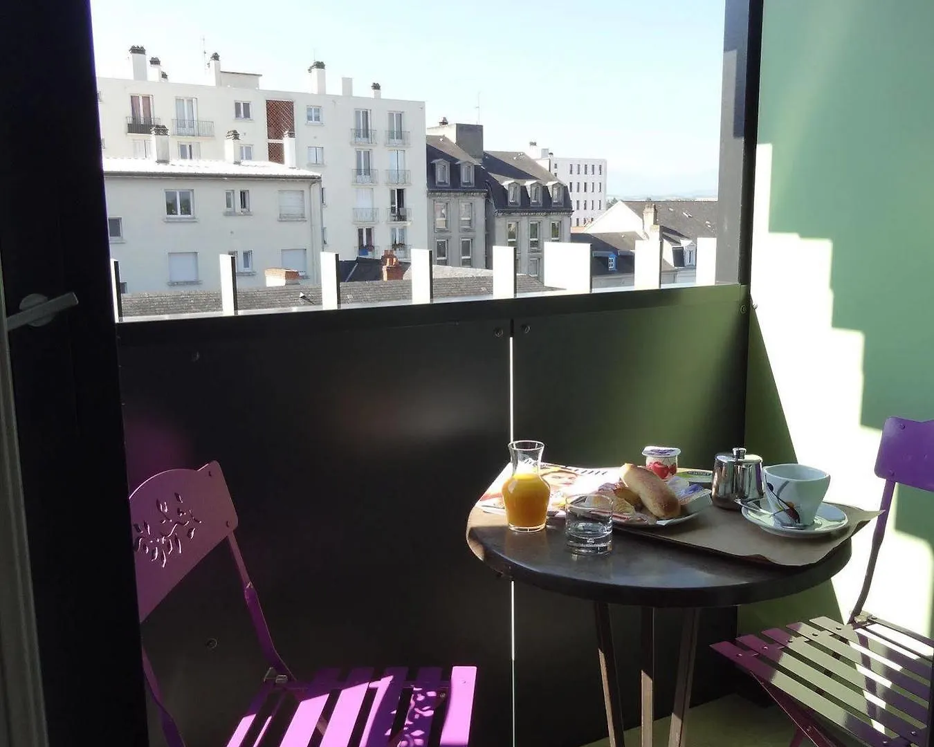 Cit'Hotel de la Marne Tarbes Francia