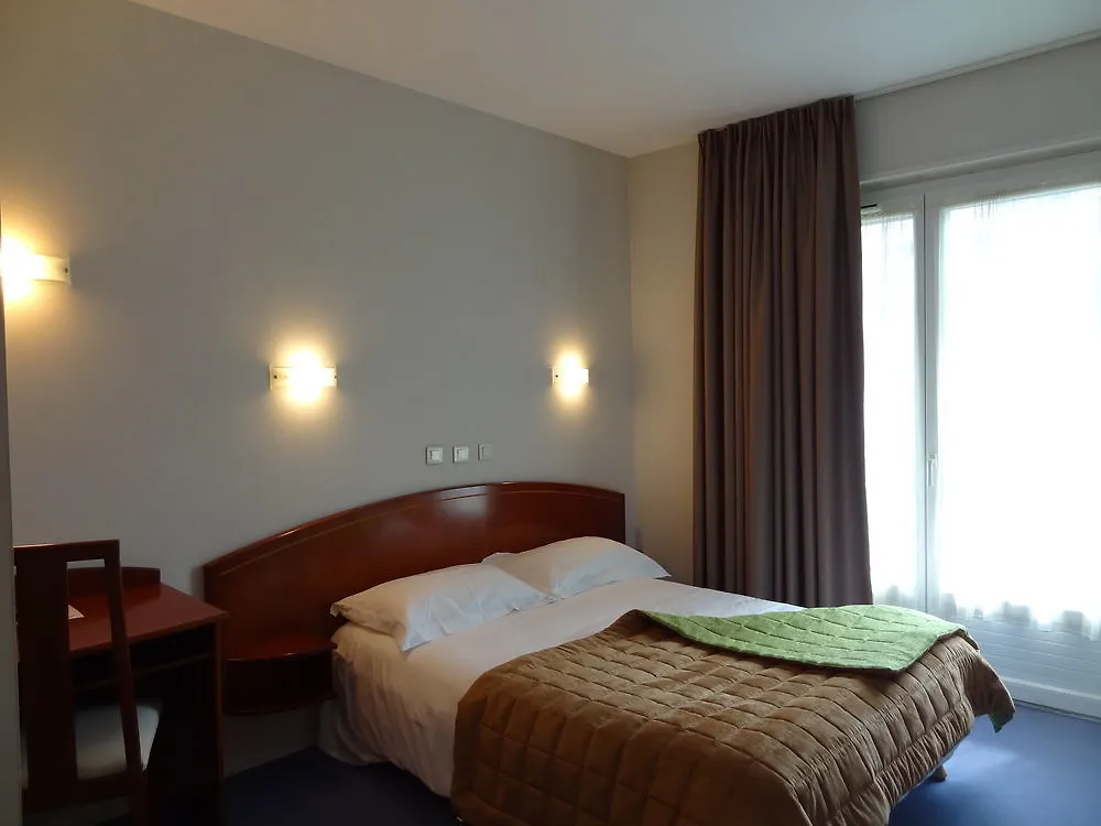 Cit'Hotel De La Marne Тарб