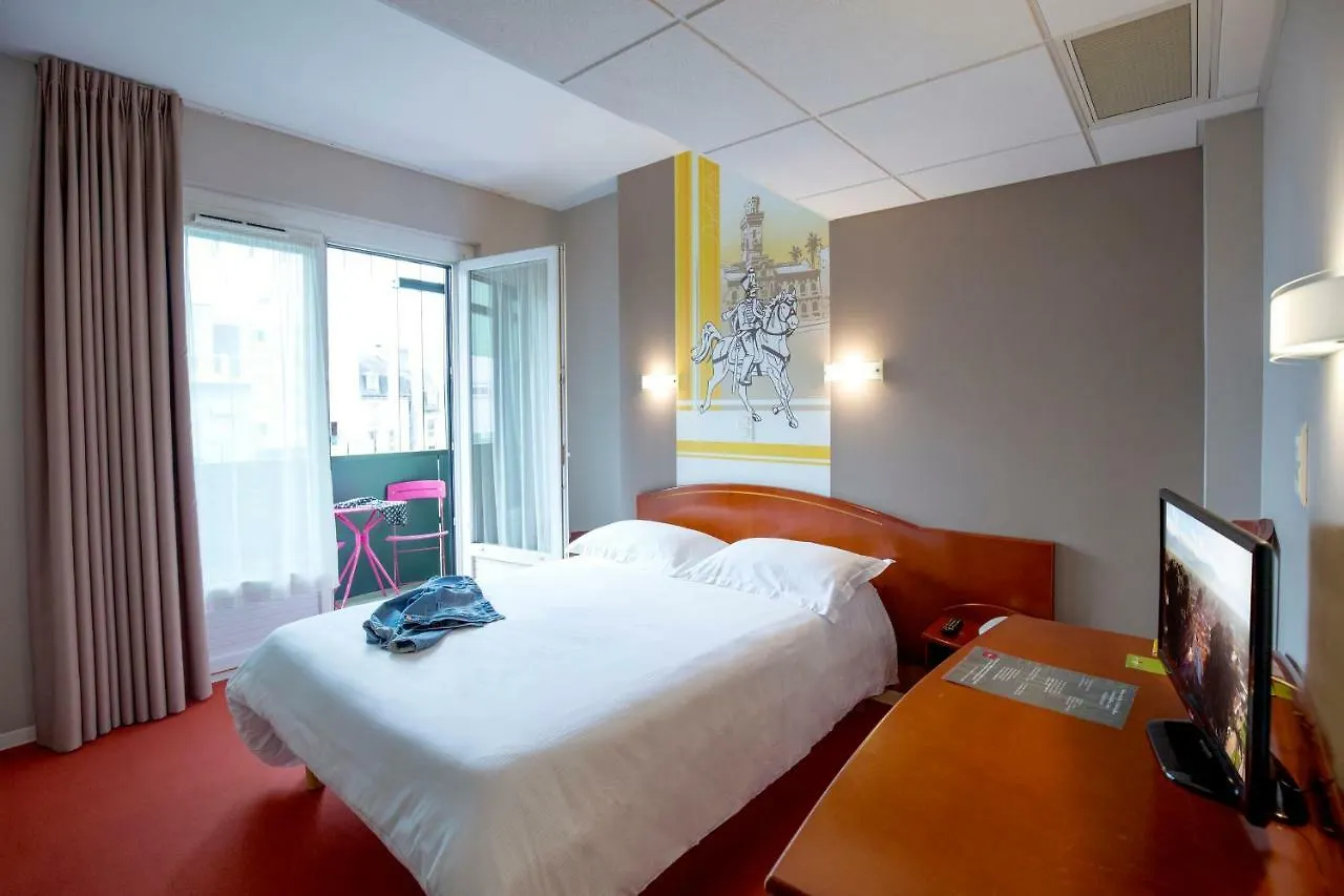 Cit'Hotel De La Marne Тарб 2*,  Франция